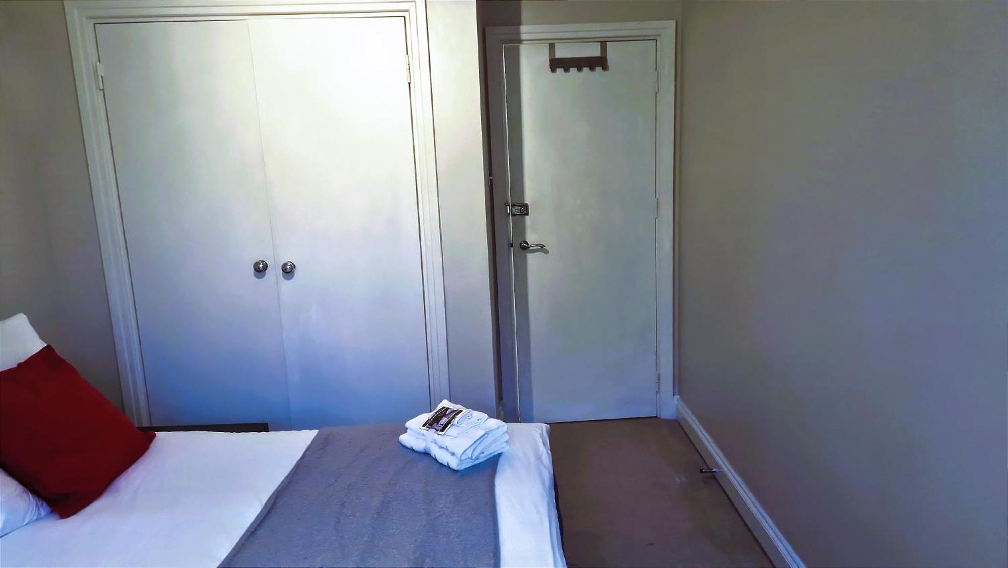 Charming Three Bedroom By The Thames Apartament Londra
