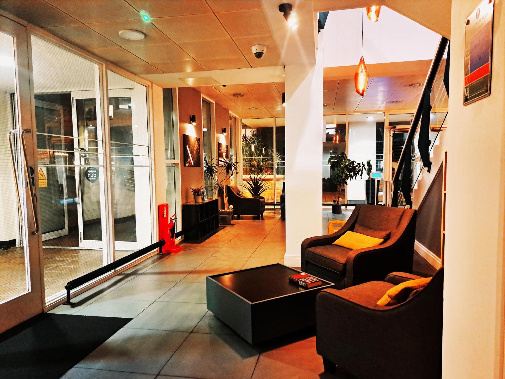 Charming Three Bedroom By The Thames Apartament